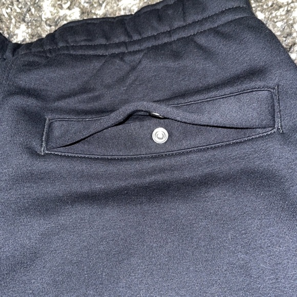 New NIKE Sportswear Standard Fit Tapered Leg Club Fleece Joggers - Picture 12 of 16